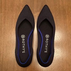 Rothy’s Navy Blue The Point flat shoes size 8
